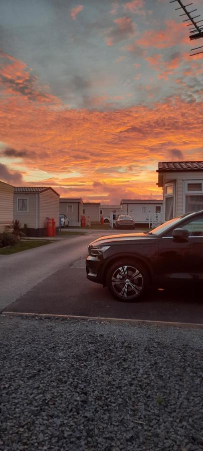 Masons By The Sea Heysham Static Caravan Sleeps 8 Pet Friendly Exterior photo