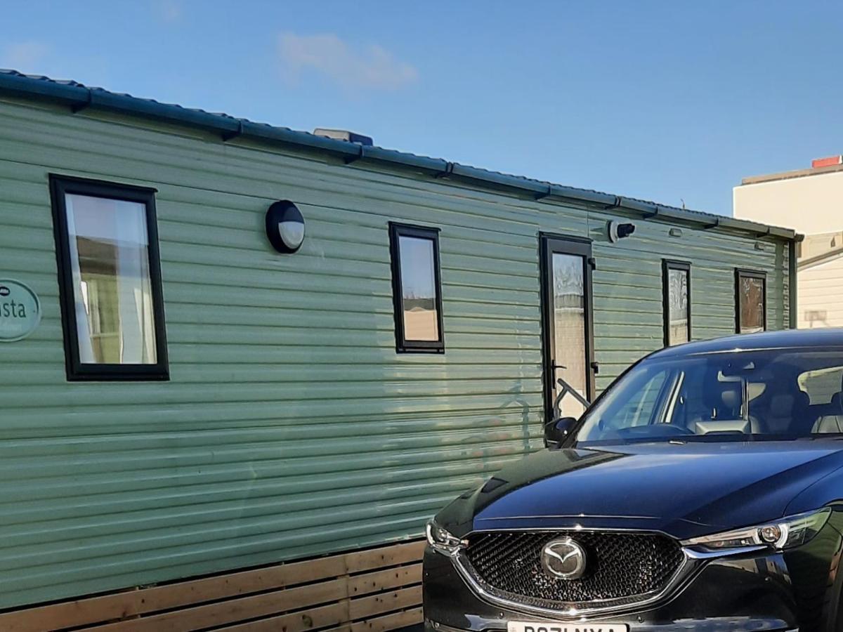 Masons By The Sea Heysham Static Caravan Sleeps 8 Pet Friendly Exterior photo