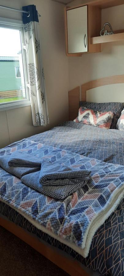 Masons By The Sea Heysham Static Caravan Sleeps 8 Pet Friendly Exterior photo
